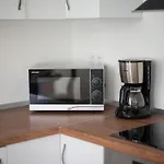 Otono Apartment *